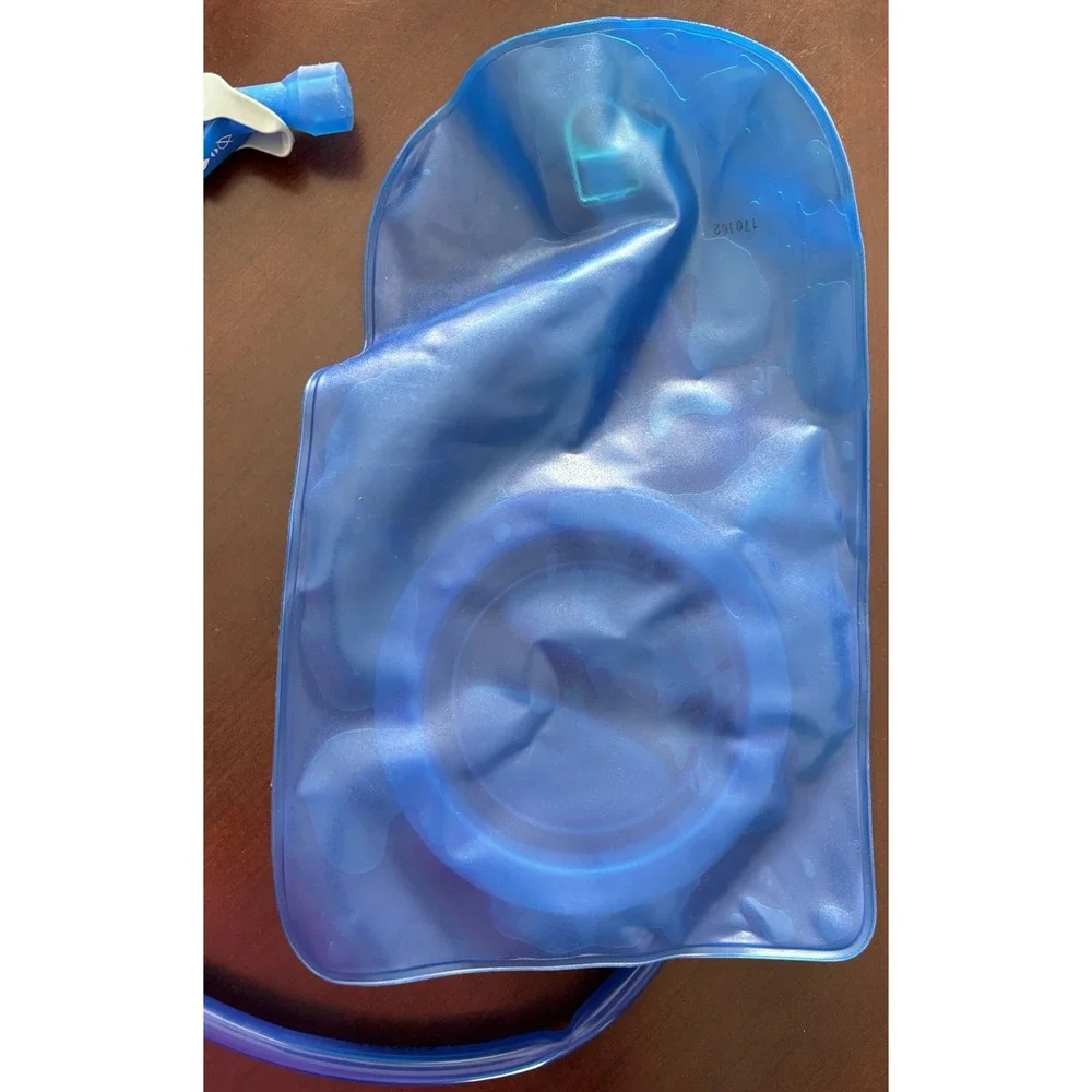 Camelbak excellent